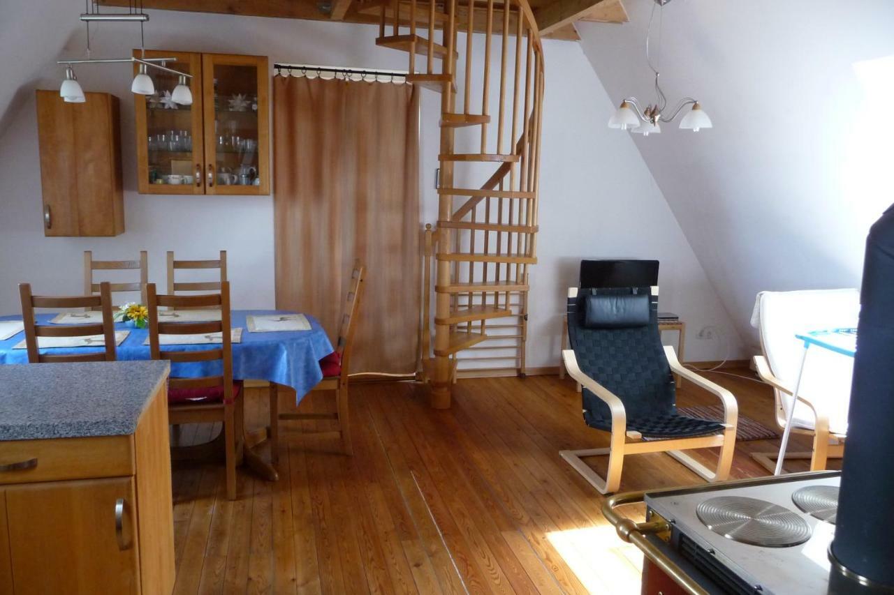 Haus Bergwiese - Fuer Naturfreunde, Familien, Wanderer Gehlberg Exterior photo